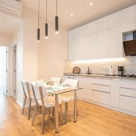 Modern Flat With Location Near Nisantasi اسطنبول