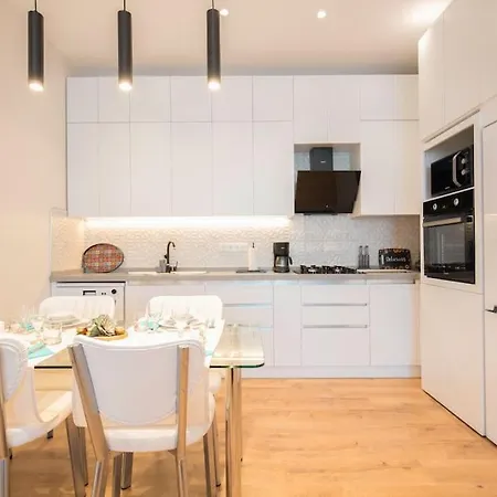 Apartment Modern Flat With Location Near Nisantasi