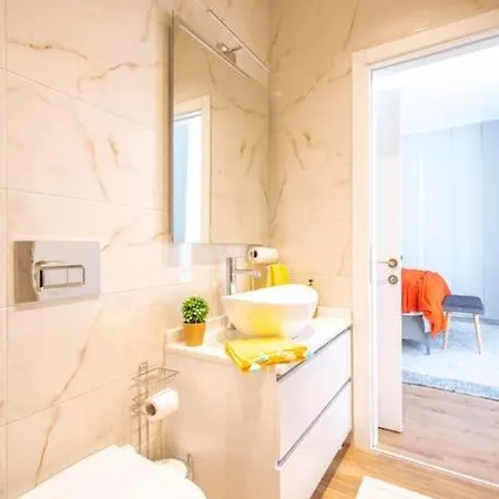 Modern Flat With Location Near Nisantasi